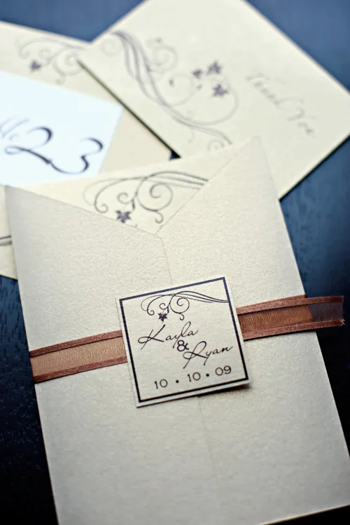 Classic Gatefold invite set