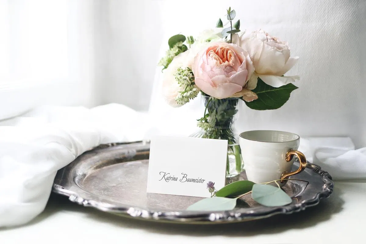 Clover Meadow seating card