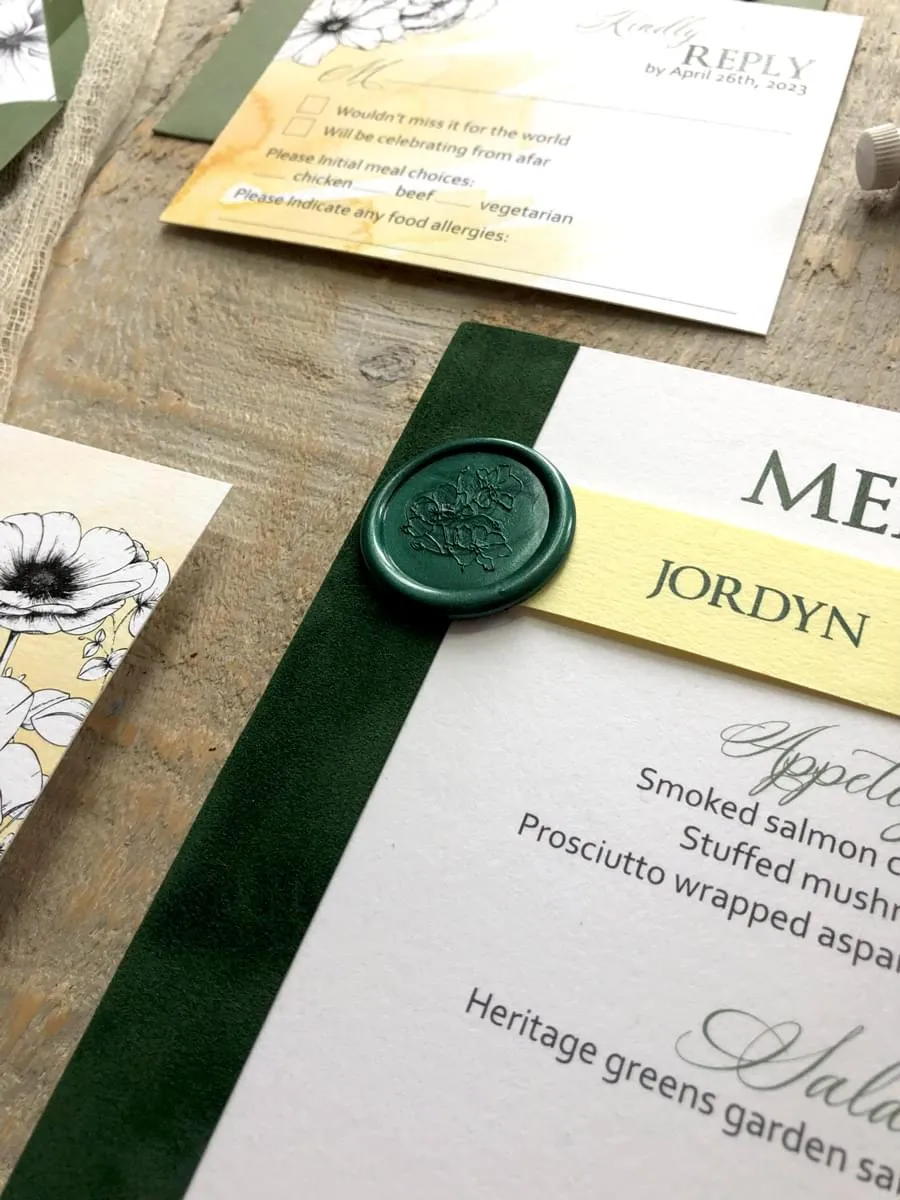 Buttercream Bouquet personalised menu closeup