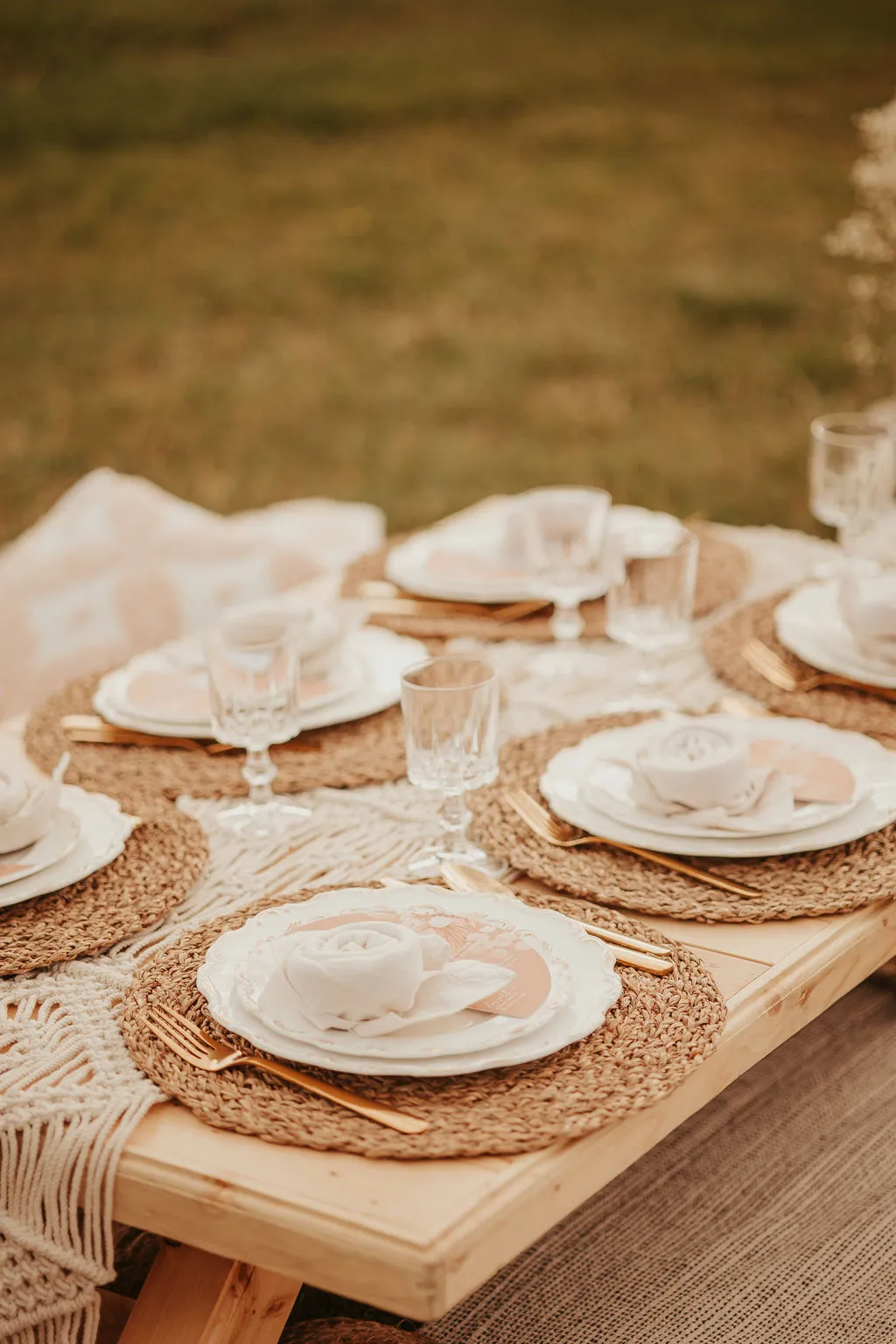 semi-circle menus in place settings