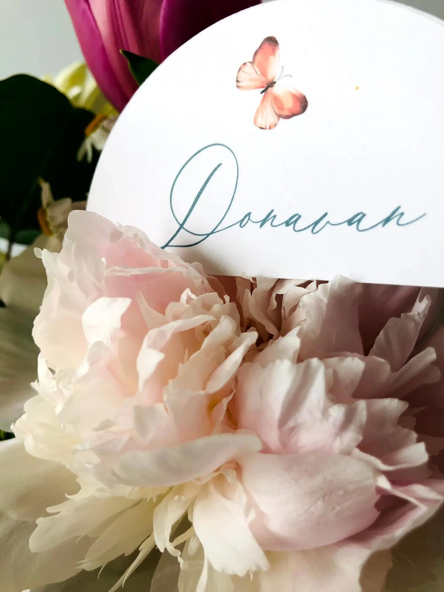 Birds & Blooms place card