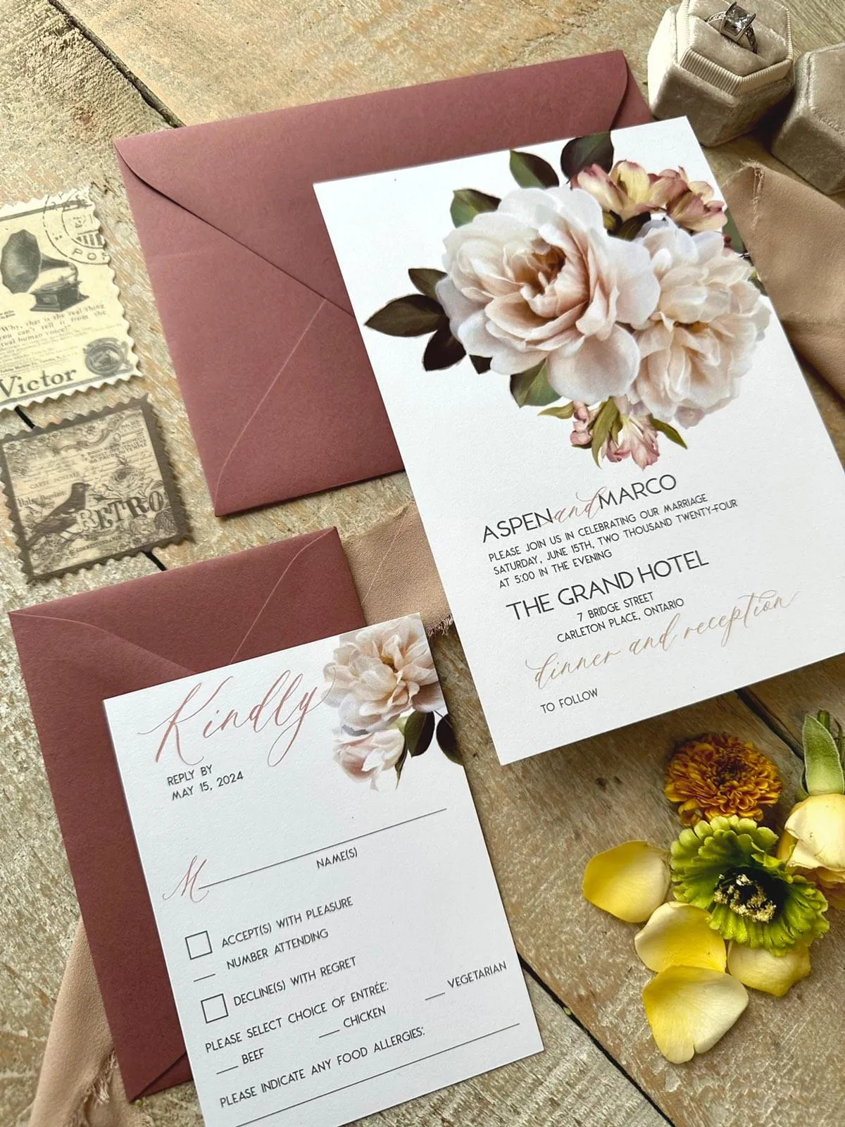Vintage Sugar Roses suite